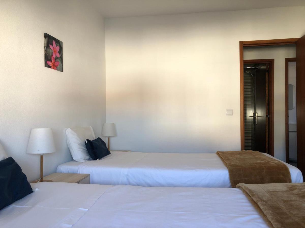 Santiago Guesthouse อาเวโร ภายนอก รูปภาพ